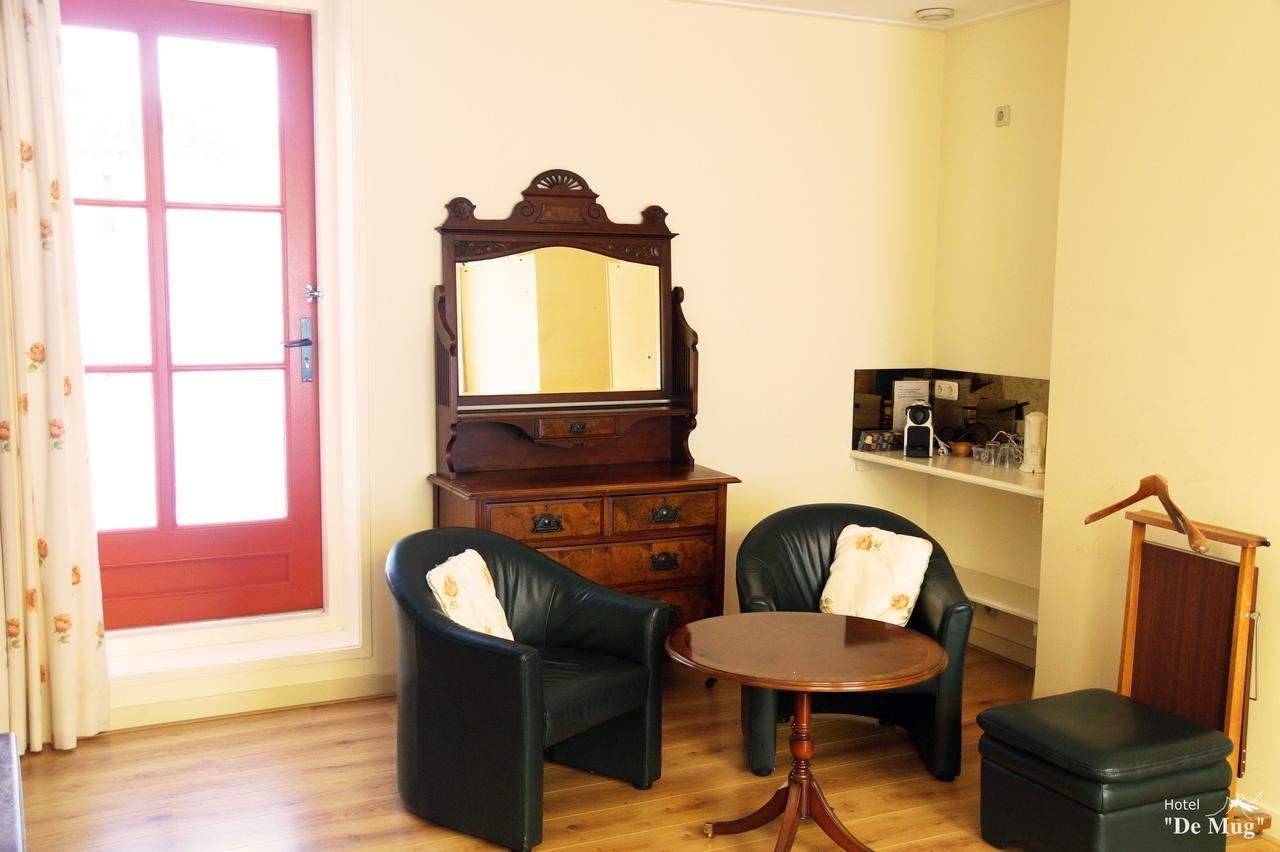 Cafe Restaurant Hotel De Mug Middelburg Bilik gambar